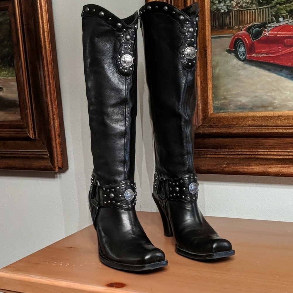 Black leather antonio melani boots
